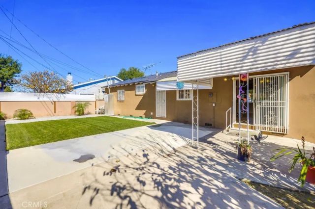 10321 Courtright, Stanton, CA 90680