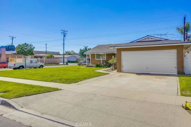 10321 Courtright, Stanton, CA 90680
