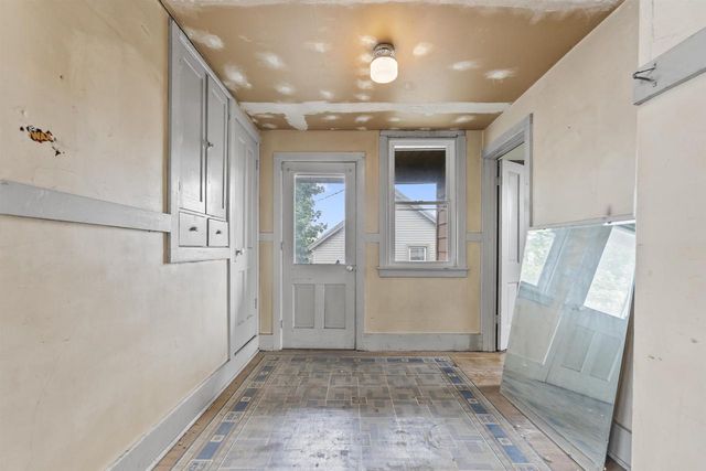 1341 BLUFF AVENUE, Sheboygan, WI 53081