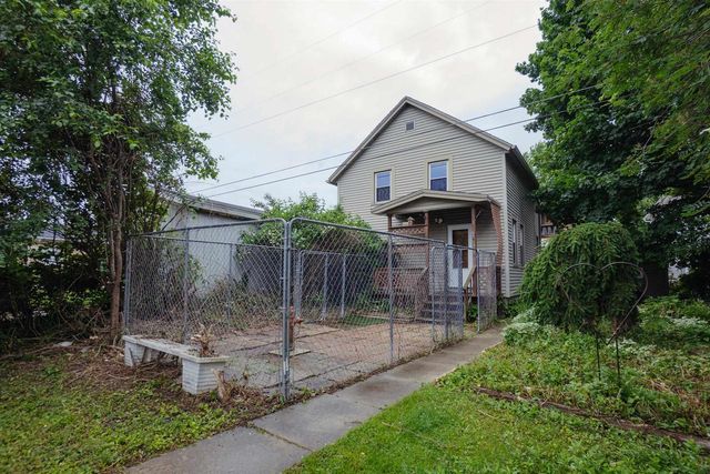 1341 BLUFF AVENUE, Sheboygan, WI 53081