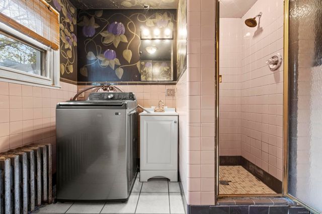 29 Abner Street, West Haven, CT 06516