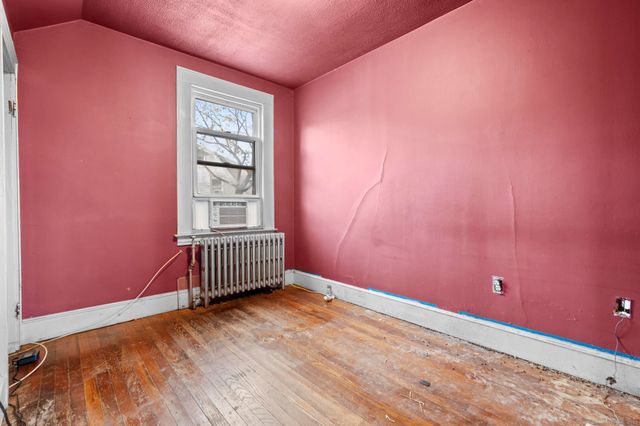 29 Abner Street, West Haven, CT 06516