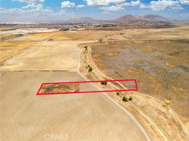 27200 San Jacinto, Perris, CA 92571