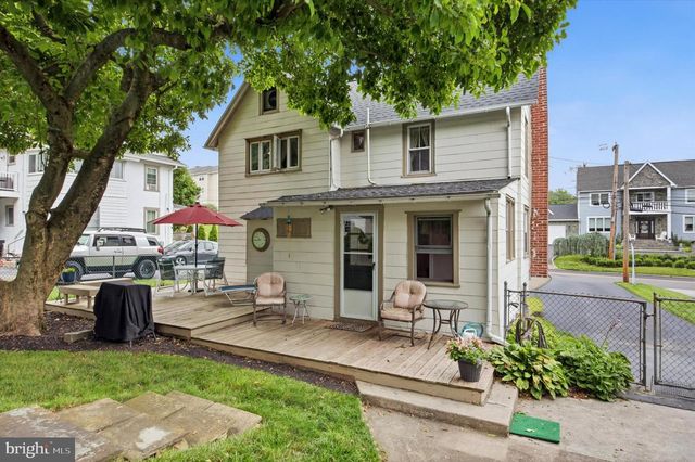 3 MAPLE AVE, Paoli, PA 19301