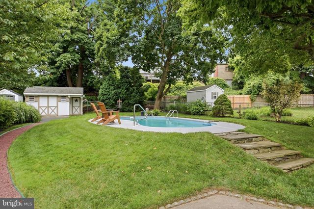 3 MAPLE AVE, Paoli, PA 19301