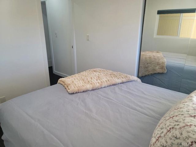 245 W Bobier Drive 90, Vista, CA 92083