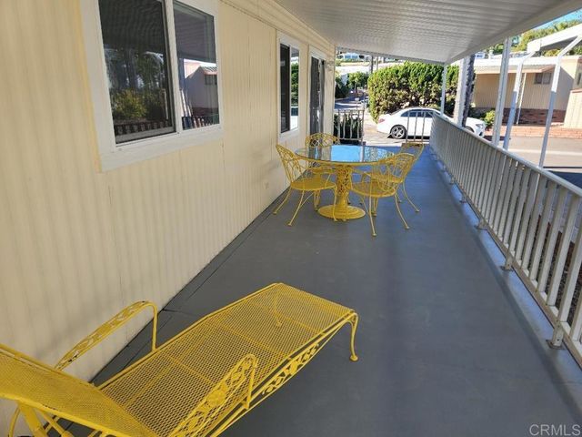 245 W Bobier Drive 90, Vista, CA 92083