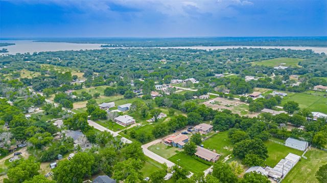 291 County Road 4858, Newark, TX 76071