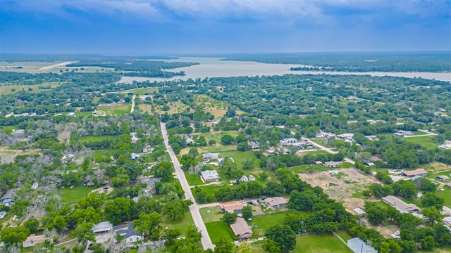 291 County Road 4858, Newark, TX 76071