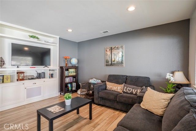 42637 Calandri Lane, Lancaster, CA 93536