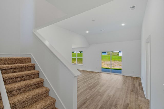 400 Marcella Court, Dickson, TN 37055