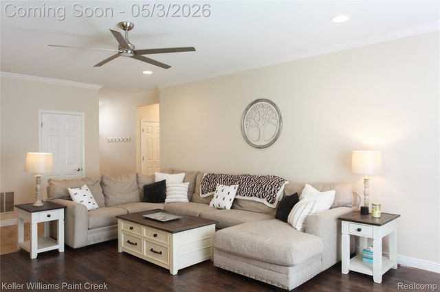 3546 Eagle Creek Drive, Shelby Charter Township, MI 48317