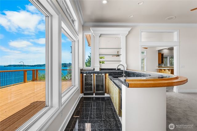 3065 Oak Bay Road, Port Hadlock, WA 98339
