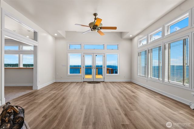 3065 Oak Bay Road, Port Hadlock, WA 98339