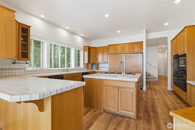 3065 Oak Bay Road, Port Hadlock, WA 98339