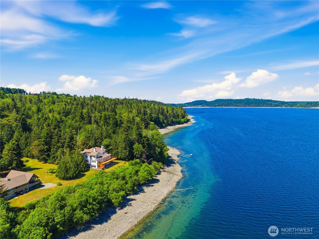 3065 Oak Bay Road, Port Hadlock, WA 98339
