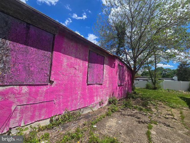 245 LINDEN AVE, Glenside, PA 19038