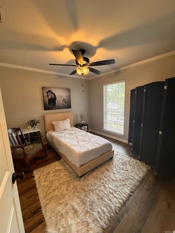 11701 Shady Creek Drive, Little Rock, AR 72211