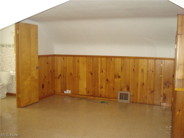 24500 Puritan Road, Euclid, OH 44123