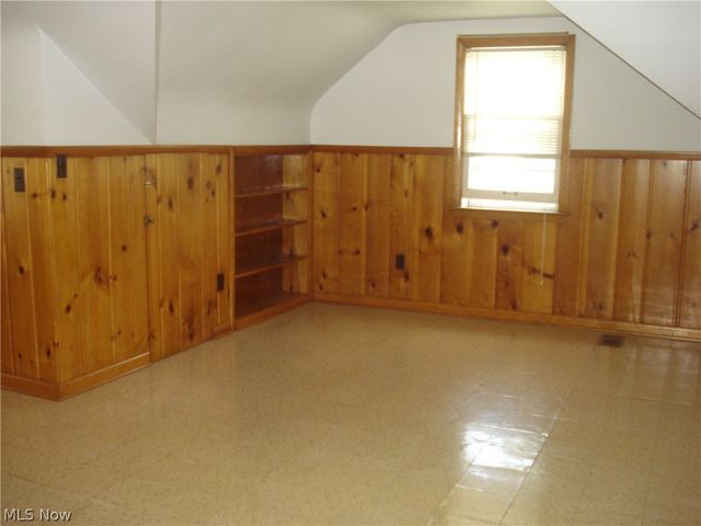 24500 Puritan Road, Euclid, OH 44123