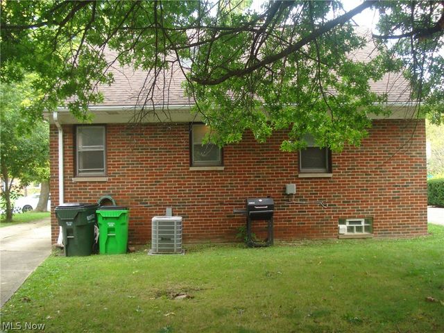 24500 Puritan Road, Euclid, OH 44123