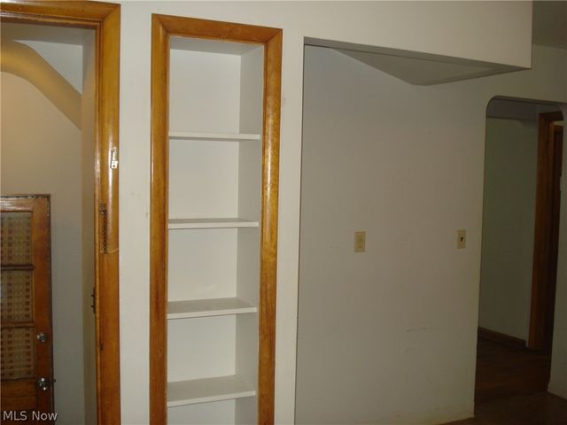 24500 Puritan Road, Euclid, OH 44123