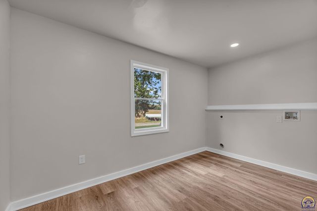 5436 SW 69th St, Auburn, KS 66402