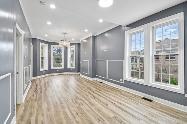6748 S Wabash Avenue, Chicago, IL 60637