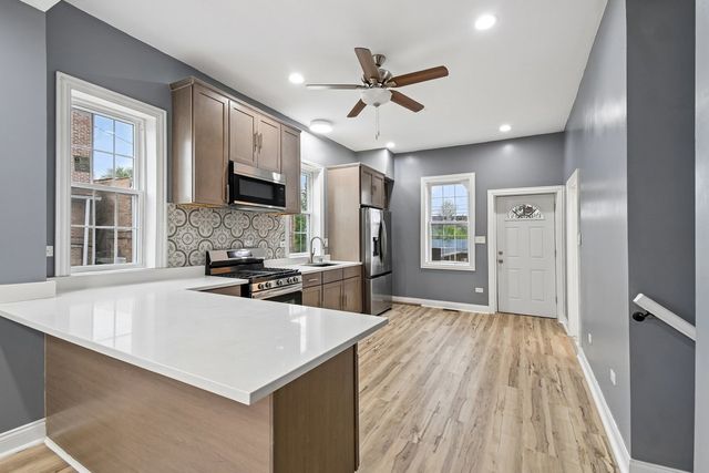 6748 S Wabash Avenue, Chicago, IL 60637