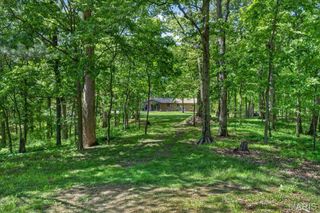 1565 Centerville Road, Columbia, IL 62236