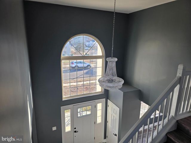 6054 WILMINGTON AVE, Egg Harbor Township, NJ 08234