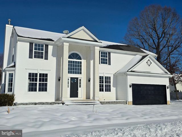 6054 WILMINGTON AVE, Egg Harbor Township, NJ 08234