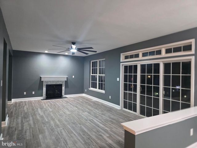 6054 WILMINGTON AVE, Egg Harbor Township, NJ 08234