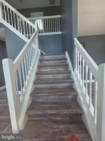6054 WILMINGTON AVE, Egg Harbor Township, NJ 08234