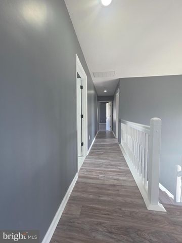 6054 WILMINGTON AVE, Egg Harbor Township, NJ 08234
