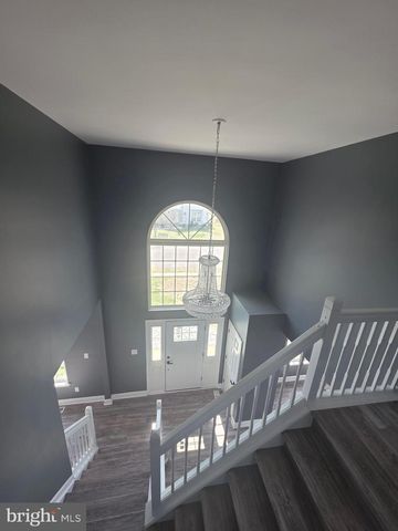 6054 WILMINGTON AVE, Egg Harbor Township, NJ 08234