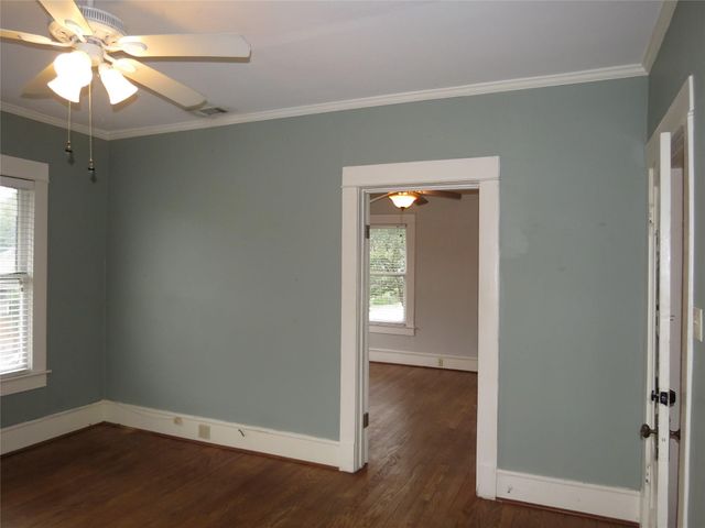 2516 DelMar, Dallas, TX 75206