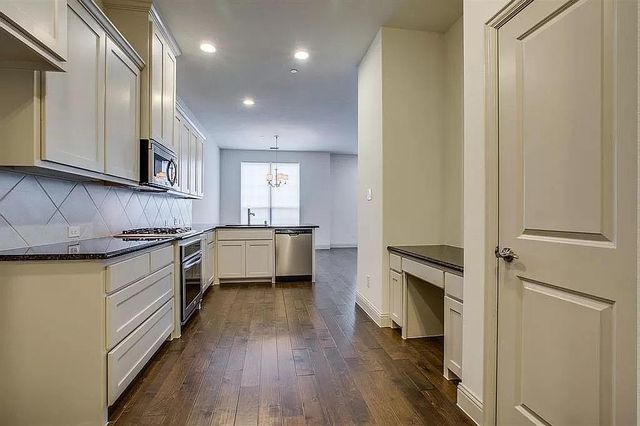 4678C Dozier Road, Carrollton, TX 75010