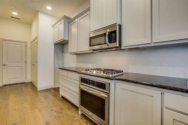 4678C Dozier Road, Carrollton, TX 75010