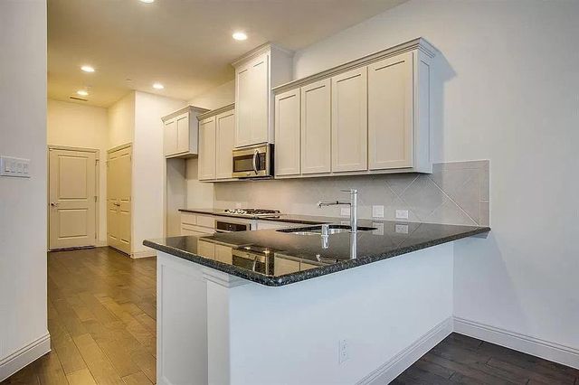 4678C Dozier Road, Carrollton, TX 75010