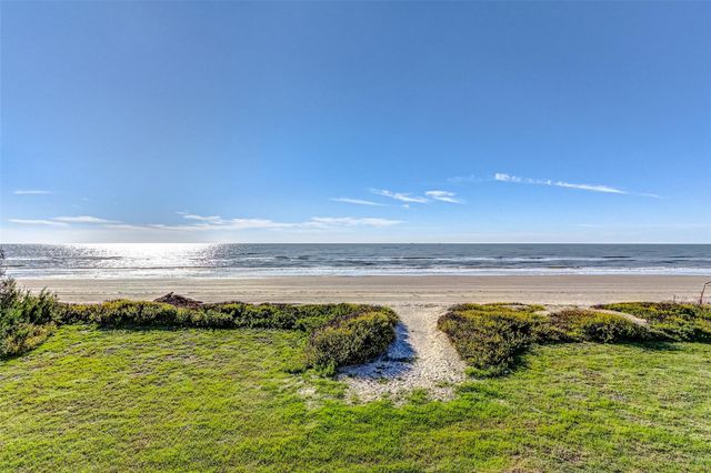 1508 Highway 87, Gilchrist, TX 77617