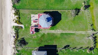 1508 Highway 87, Gilchrist, TX 77617