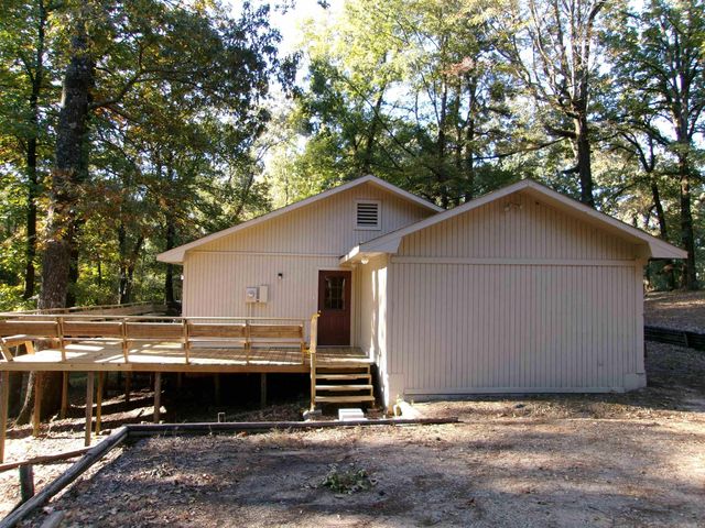 178 State School Road, Monticello, AR 71655