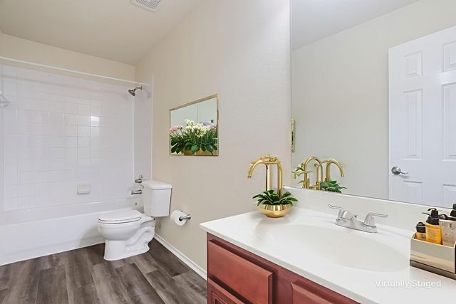 2513 Tan Oak Drive, Dallas, TX 75212