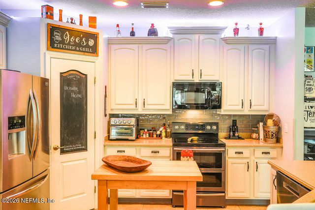 506 CHESTWOOD CHASE Drive, Orange Park, FL 32065
