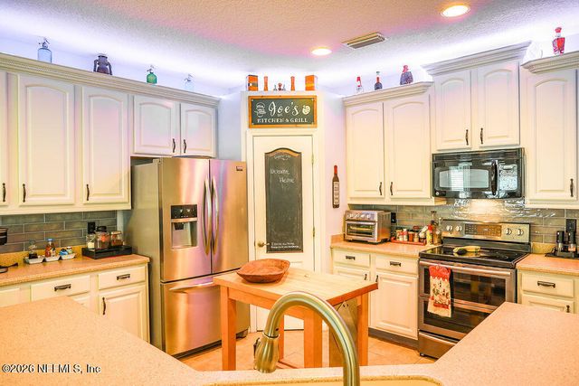506 CHESTWOOD CHASE Drive, Orange Park, FL 32065