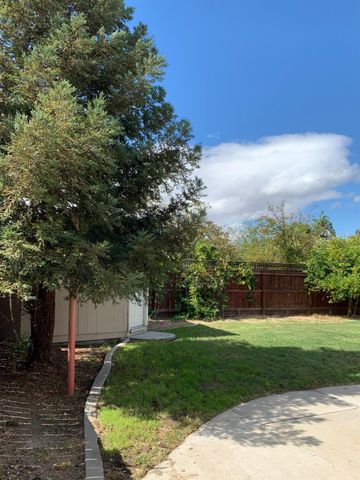 719 Sparrow Ct, Tracy, CA 95377