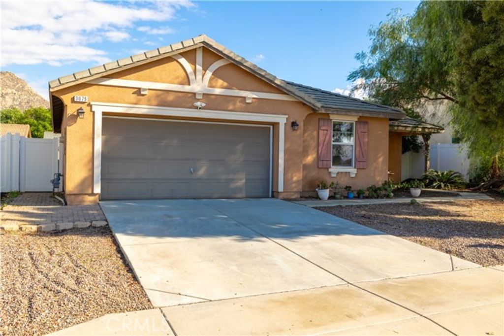 3079 Avalon, Perris, CA 92571