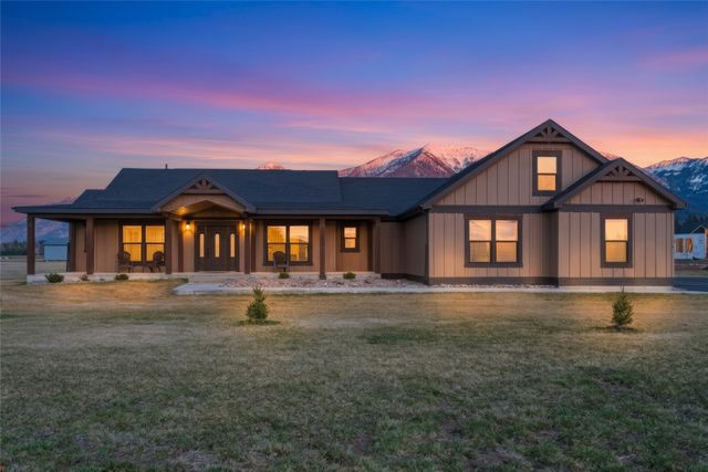 5 Towering Pine Court, Kalispell, MT 59901