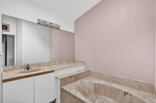 2534 SW Grotto Circle, Port St. Lucie, Port St Lucie, FL 34953